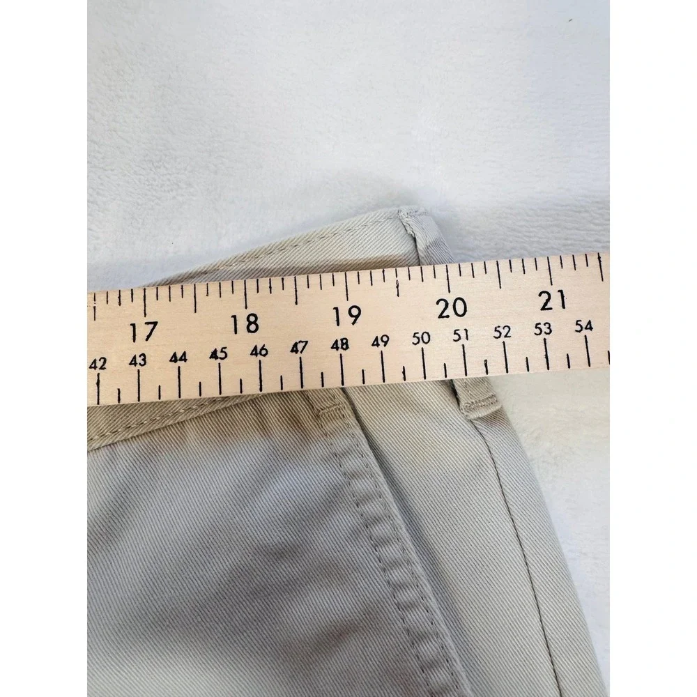 Dockers Men's Khaki Chino Shorts Tan Flat Front WaterLess Classic Fit‎ Size W40